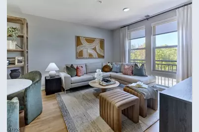 51 Okner Pkwy #2029, Livingston, NJ 07039 - Photo 8