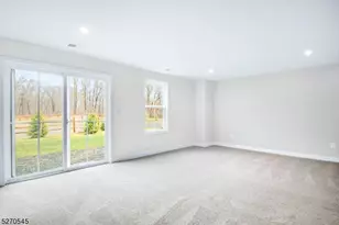 19 Peckwell St, Mount Olive, NJ 07828 - Photo 18