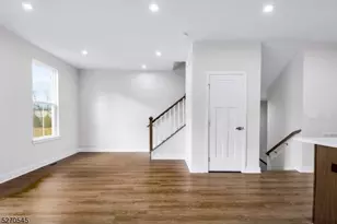 19 Peckwell St, Mount Olive, NJ 07828 - Photo 8