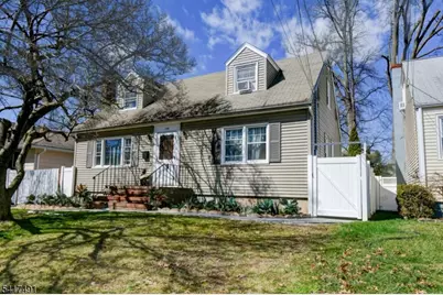 539 Monmouth Ave, Linden, NJ 07036 - Photo 2