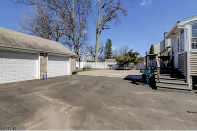 539 Monmouth Ave, Linden, NJ 07036 - Photo 28