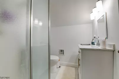 539 Monmouth Ave, Linden, NJ 07036 - Photo 14