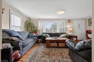 196 Girard Ave, Franklin Township, NJ 08873 - Photo 2