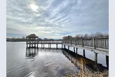 21 Waterview Ct, Evesham, NJ 08053 - Photo 4