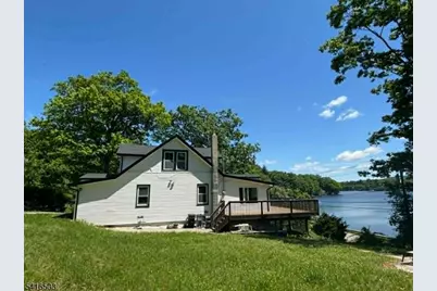 677 Warwick Tpke, West Milford, NJ 07421 - Photo 22