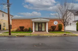 277 W Clay Ave, Roselle Park, NJ 07204 - Photo 1