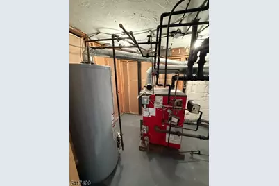 335 Hobson St, Newark, NJ 07112 - Photo 28