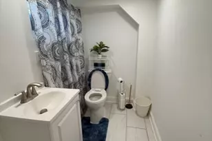 335 Hobson St, Newark, NJ 07112 - Photo 12