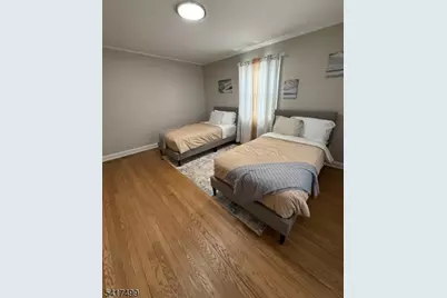 335 Hobson St, Newark, NJ 07112 - Photo 16