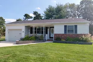 35 Southampton Rd, Berkeley Township, NJ 08757 - Photo 1