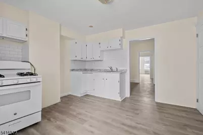 33-35 Delaware Street, Elizabeth, NJ 07206 - Photo 4