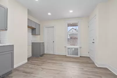 33-35 Delaware Street, Elizabeth, NJ 07206 - Photo 16
