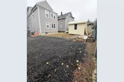 264 Greylock Pkwy, Belleville, NJ 07109 - Photo 24