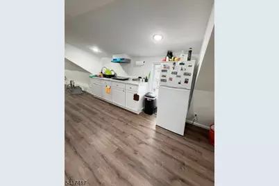 264 Greylock Pkwy, Belleville, NJ 07109 - Photo 22