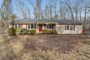 14 Fawn Dr, Clinton Township, NJ 08833 - Photo 1