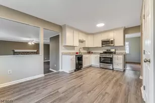 14 Fawn Dr, Clinton Township, NJ 08833 - Photo 14