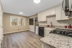 14 Fawn Dr, Clinton Township, NJ 08833 - Photo 16