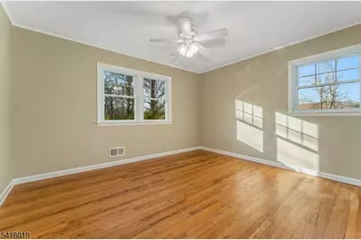 14 Fawn Dr, Clinton Township, NJ 08833 - Photo 8