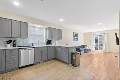 337 13th Ave, Newark, NJ 07103 - Photo 6