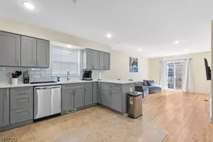 337 13th Ave, Newark, NJ 07103 - Photo 6