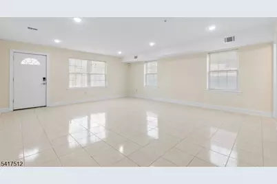 337 13th Ave, Newark, NJ 07103 - Photo 18