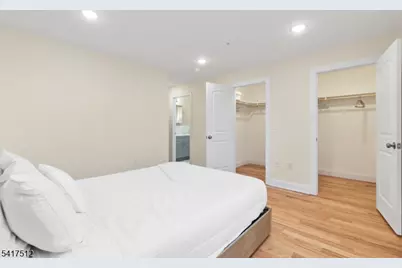 337 13th Ave, Newark, NJ 07103 - Photo 10