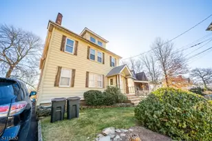 50 Brookwood Dr, Maplewood, NJ 07040 - Photo 2