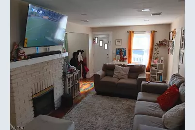 1028 W 5th St, Plainfield, NJ 07063 - Photo 6