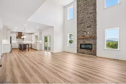 6 Spring Ct, Lopatcong Township, NJ 08865 - Photo 10