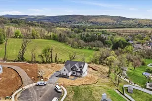 6 Spring Ct, Lopatcong Township, NJ 08865 - Photo 4