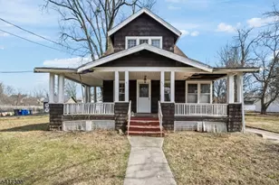 610 Watchung Rd, Bound Brook, NJ 08805 - Photo 1