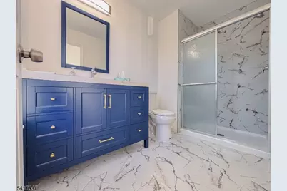 386 Inwood Ct, Franklin Township, NJ 08873 - Photo 20