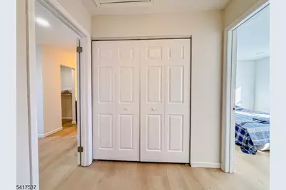 386 Inwood Ct, Franklin Township, NJ 08873 - Photo 16