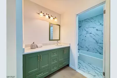 386 Inwood Ct, Franklin Township, NJ 08873 - Photo 30