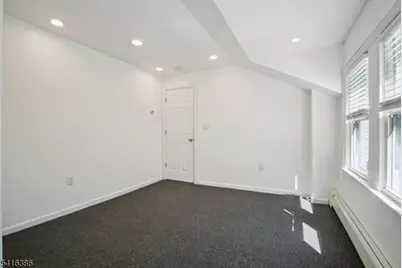 35 Hickory St, Bloomfield, NJ 07003 - Photo 12