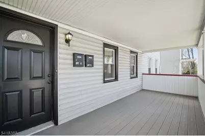 35 Hickory St, Bloomfield, NJ 07003 - Photo 4