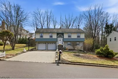 4 Shelley Ct, Sparta Township, NJ 07871 - Photo 2