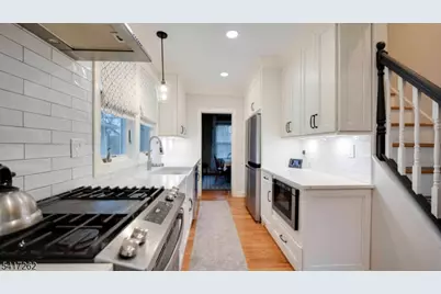 17 Main St, Lebanon, NJ 08833 - Photo 6