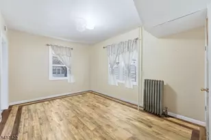 971 Grove St, Irvington, NJ 07111 - Photo 4