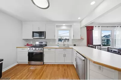 37 Wenonah Ave, Parsippany, NJ 07034 - Photo 6