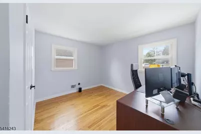 37 Wenonah Ave, Parsippany, NJ 07034 - Photo 12