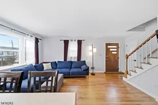 37 Wenonah Ave, Parsippany, NJ 07034 - Photo 4