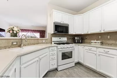 2103 Avery Ct, Franklin Township, NJ 08873 - Photo 8