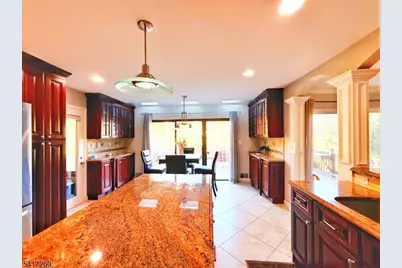 592 Cabot Hill Rd, Bridgewater, NJ 08807 - Photo 12