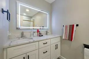 592 Cabot Hill Rd, Bridgewater, NJ 08807 - Photo 36