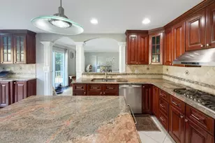 592 Cabot Hill Rd, Bridgewater, NJ 08807 - Photo 20