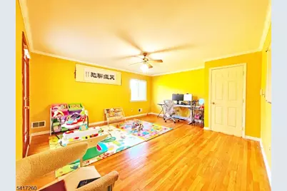 592 Cabot Hill Rd, Bridgewater, NJ 08807 - Photo 26