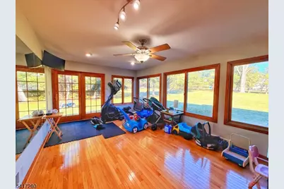 592 Cabot Hill Rd, Bridgewater, NJ 08807 - Photo 16