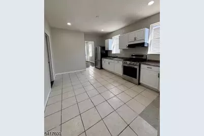 434 Franklin St (Unit 1) #1, Elizabeth, NJ 07206 - Photo 4