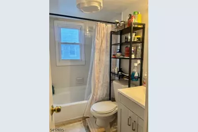 31 E 20th St, Linden, NJ 07036 - Photo 4